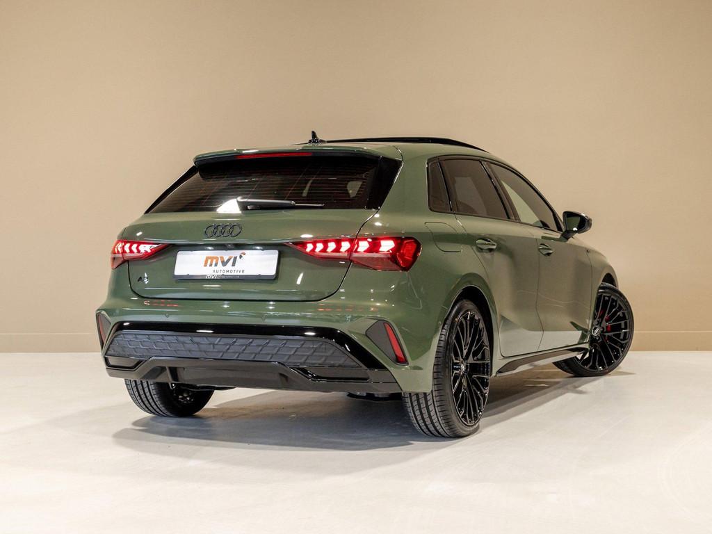Audi A3 Sportback 35 TFSI 2x S-Line edition / 150pk / Panora, Auto's, Audi, 1300 kg, 4 cilinders, Leder en Stof, Bedrijf
