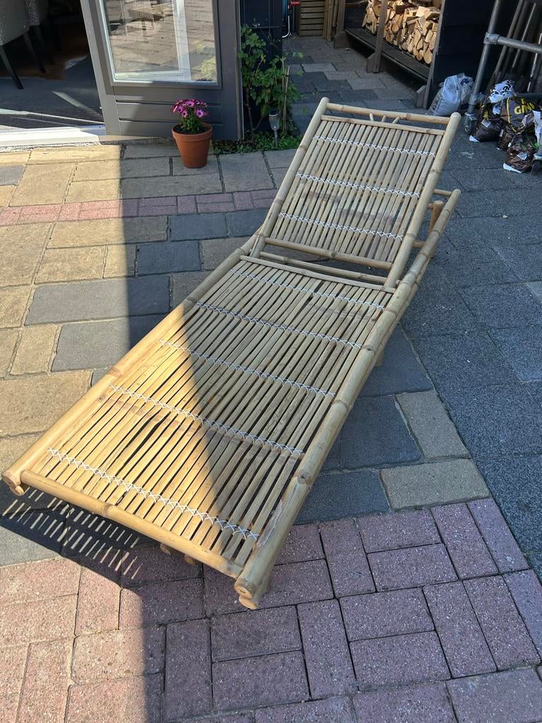 2x  nieuwe bamboe ligbedden, perfect voor de tuin!, Ophalen, Gebruikt, Overige materialen, Verstelbaar