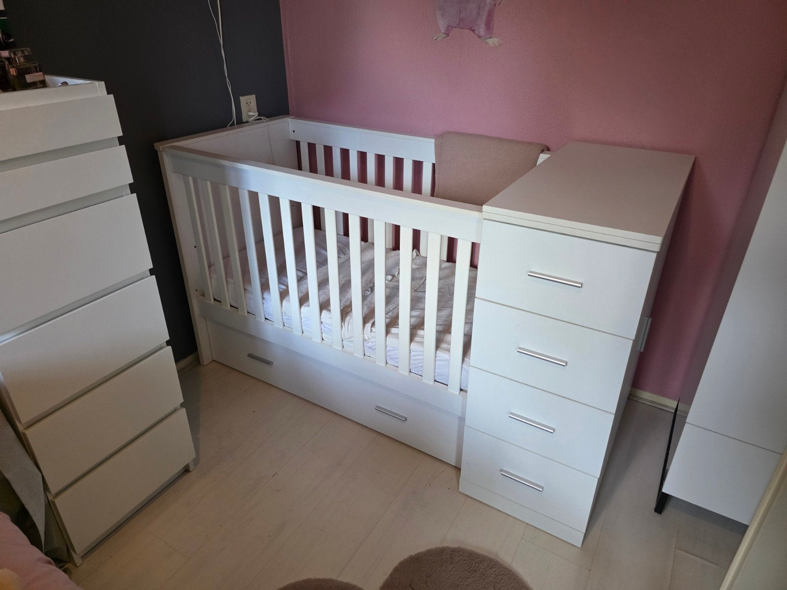 Cabino babybed met lade en commode/kast, Ophalen, Gebruikt, 70 tot 85 cm, Lattenbodem