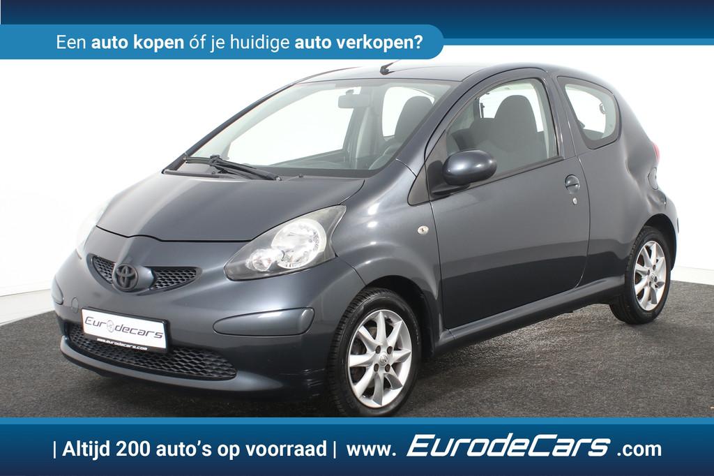Toyota Aygo 1.0-12V + *Airco*APK 04-2027*MEENEEMPRIJS*, Auto's, Toyota, Voorwielaandrijving, Stof, Gebruikt, 4 stoelen