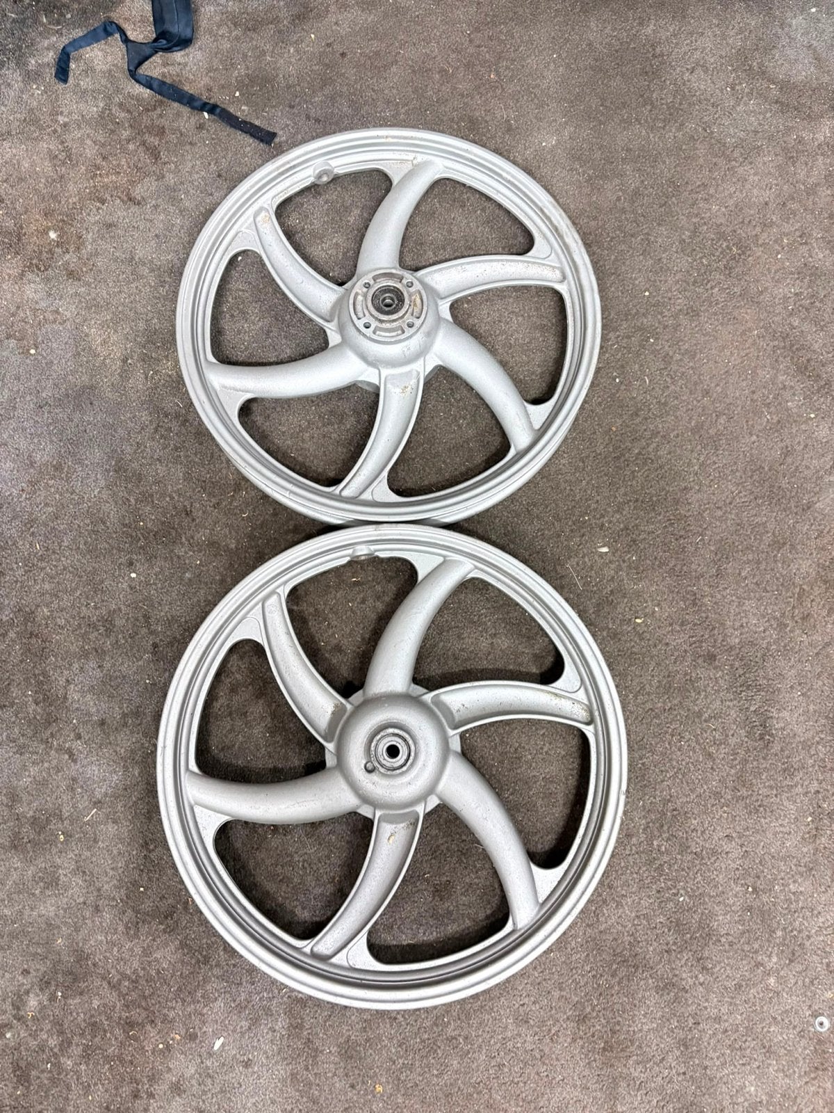 Tomos velgen - Set van 2 aluminium velgen, Fietsen en Brommers, Brommeronderdelen | Algemeen, Ophalen, Gebruikt, Overige typen