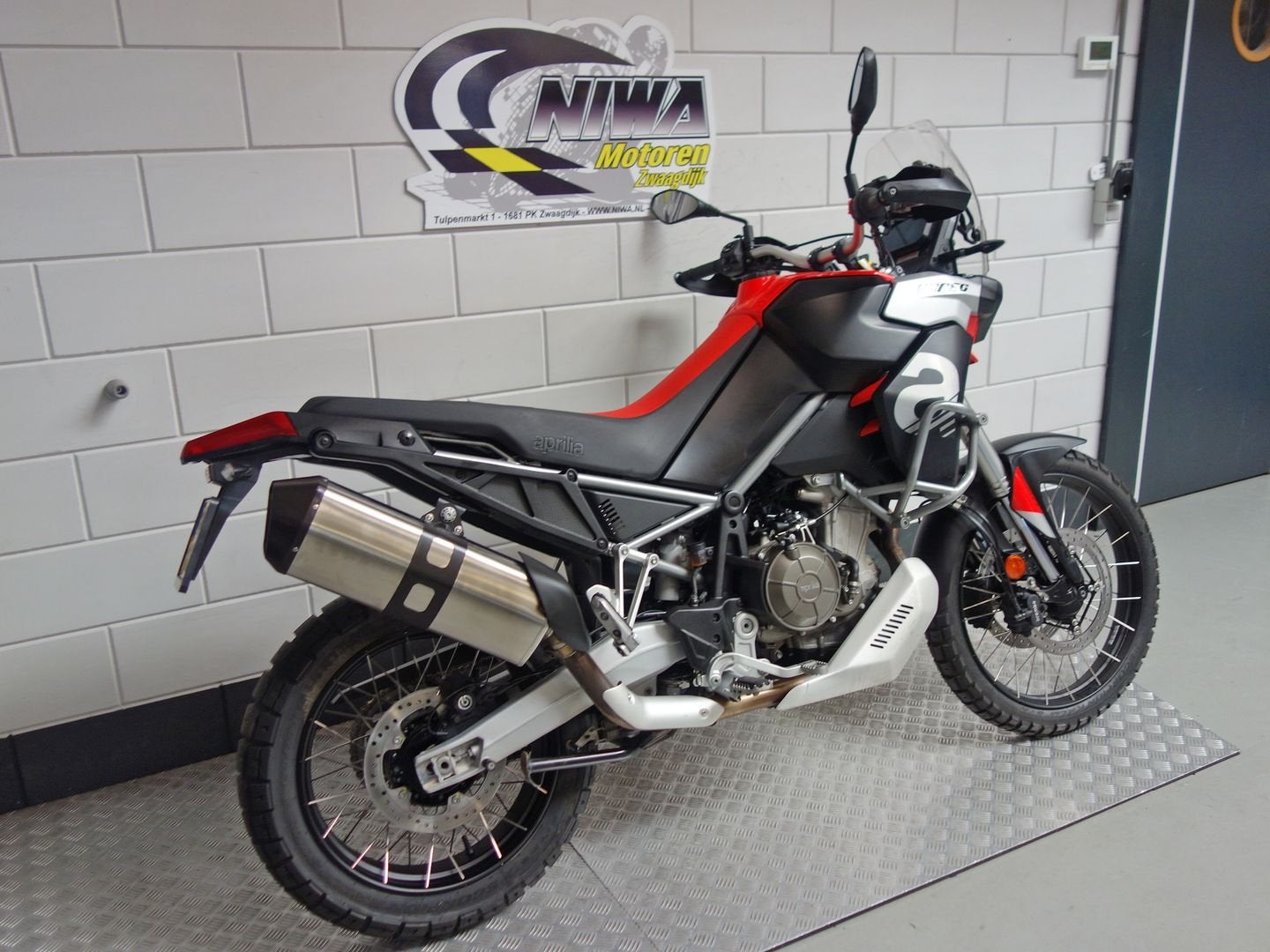 APRILIA TUAREG 660, 2 cilinders, Bedrijf, Onbekend, Meer dan 35 kW