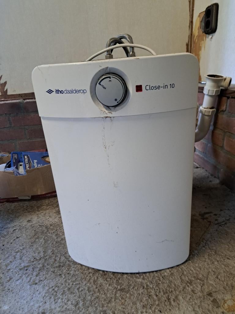 Zo goed als nieuwe keukenboiler., Minder dan 20 liter, Boiler, Ophalen of Verzenden, Minder dan 3 jaar oud