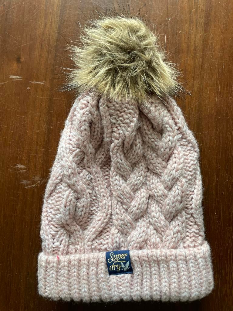 Superdry Muts met Pompon - One Size, Ophalen of Verzenden, Zo goed als nieuw, Overige maten, Muts