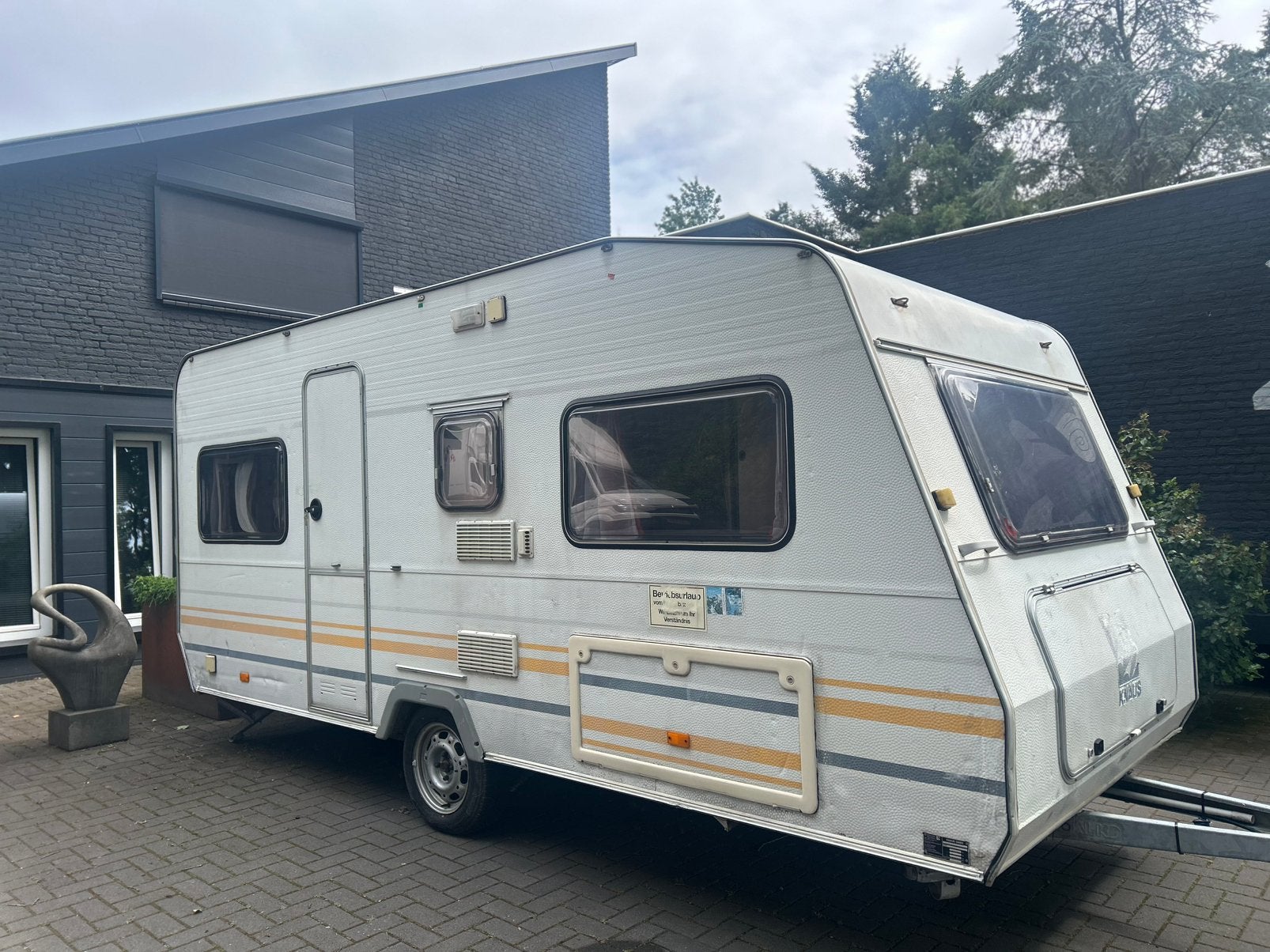 Mooie knaus sudwind caravan, Vast bed, Rondzit, Bedrijf, Knaus