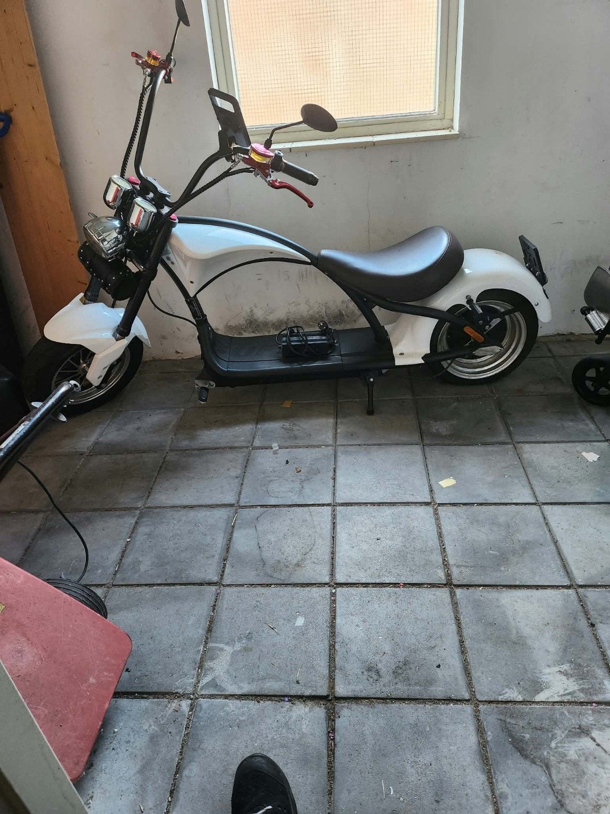 Elektrische Chopper Scooter - Wit, Ophalen, Gebruikt, Scopper, Maximaal 25 km/u