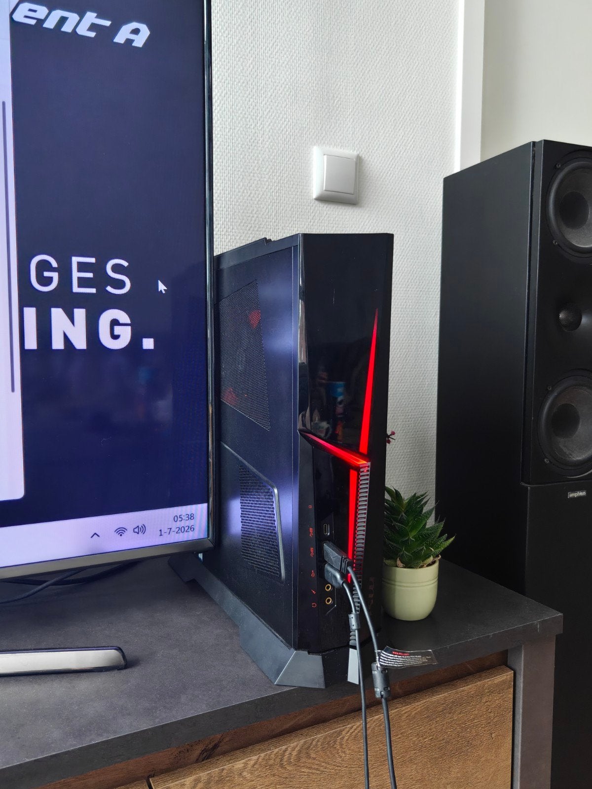 MSI Trident A Gaming PC - i5-9400F, RTX 5060 Ti, Ophalen, MSI, 2 tot 3 Ghz, Virtual Reality