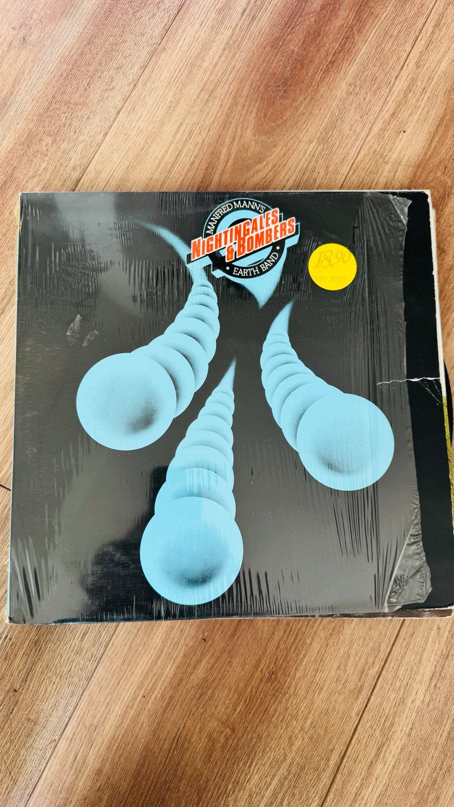 Manfred Mann's Earth Band - Nightingales & Bombers LP, LP, Rock, Geseald, Ophalen of Verzenden