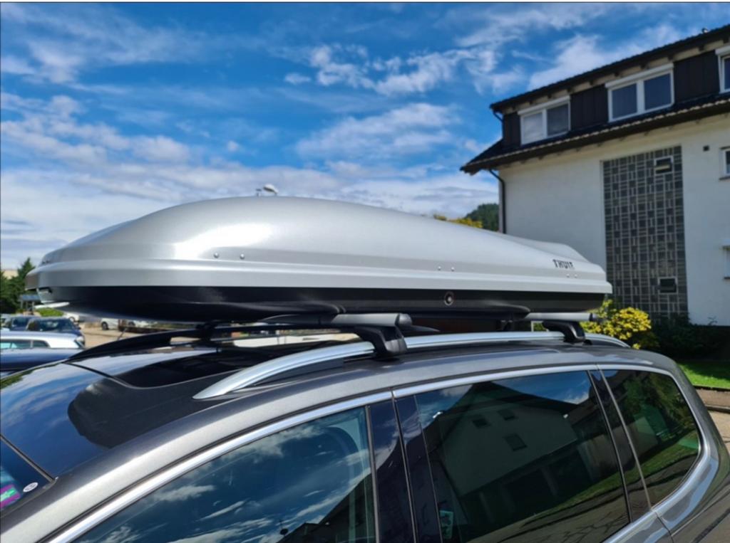 Dakkoffer thule evolution 900 grote inhoud 630L te huur, Ophalen, Zo goed als nieuw