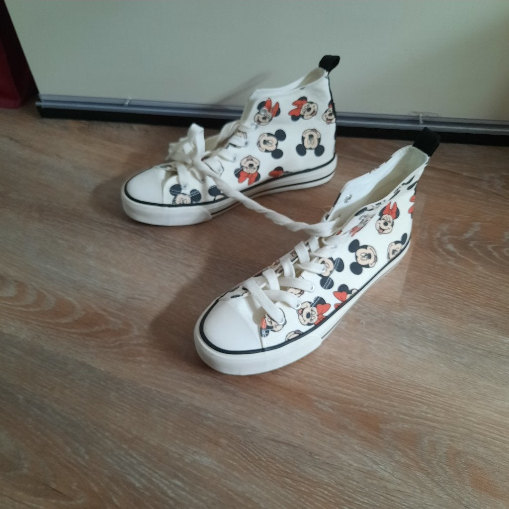 nieuwe disney mini mouse gympen sneakers maat 40, Ophalen of Verzenden, Nieuw, Sneakers of Gympen