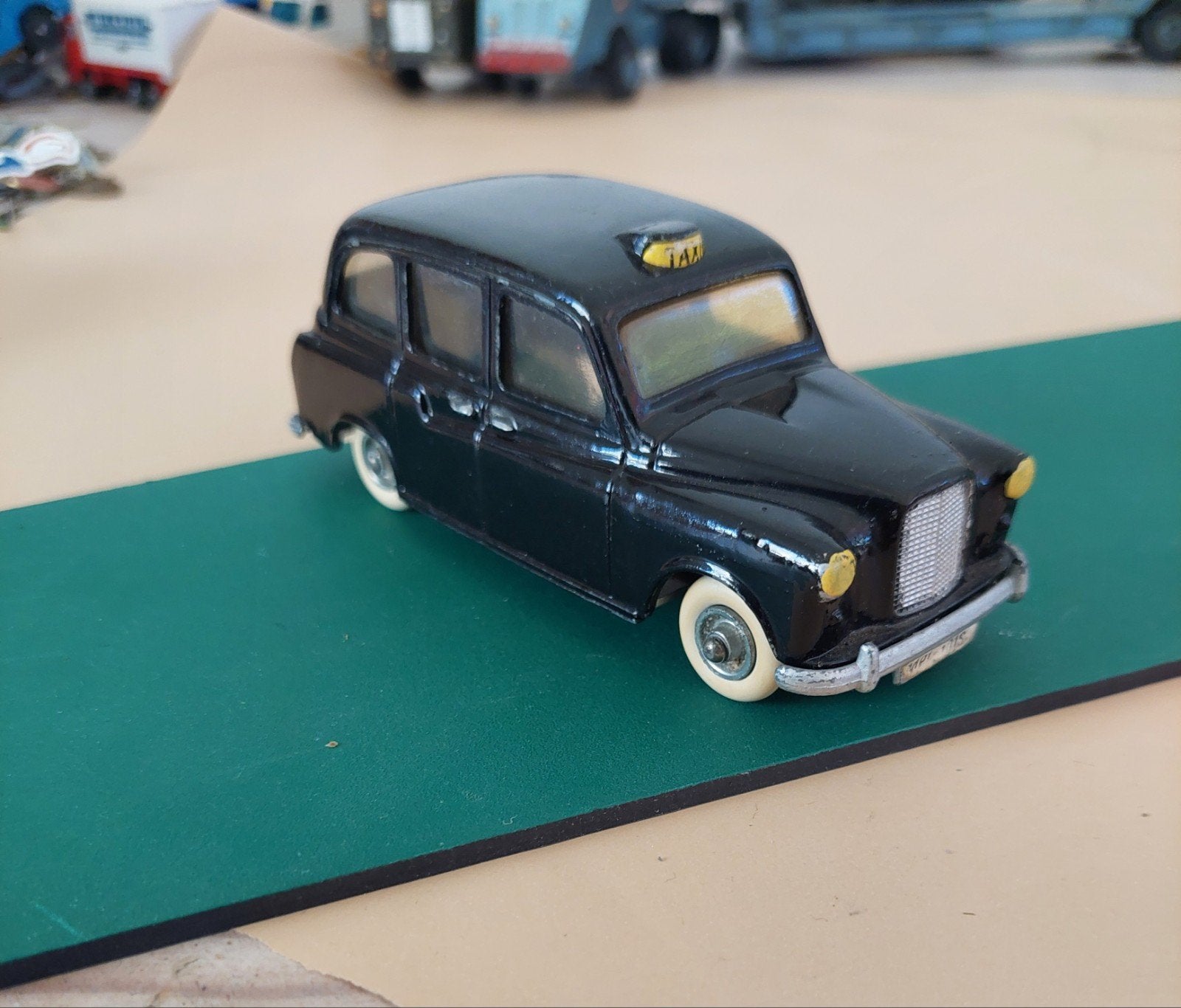 Budgie Models England- Austin FX4 London cab, Hobby en Vrije tijd, Modelauto's | 1:43, Verzenden, Zo goed als nieuw, Auto, Overige merken