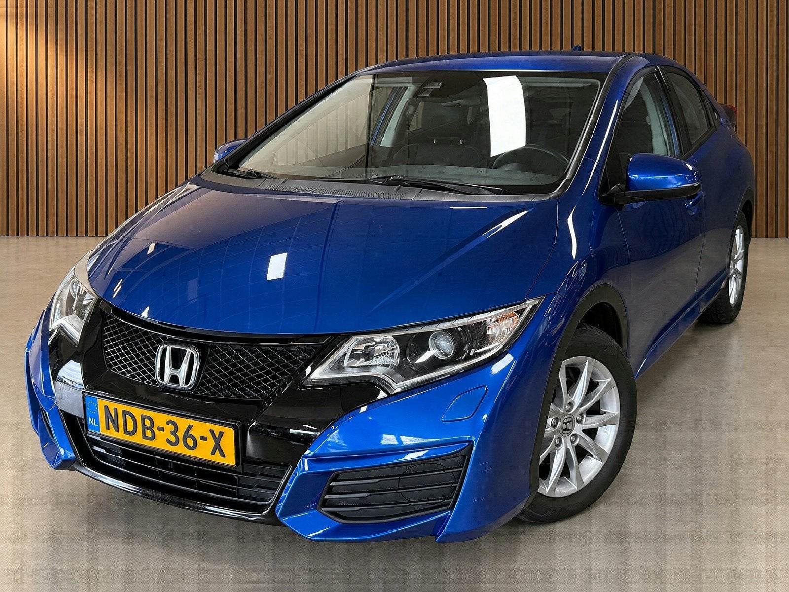 Honda Civic 1.4 Comfort Silverstone | Cruise | Sensoren | Ai, Auto's, Voorwielaandrijving, 101 pk, Gebruikt, Euro 6