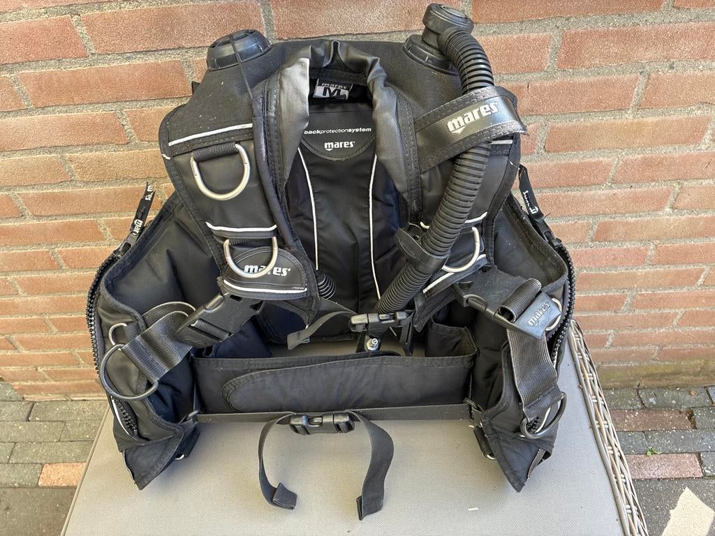 Mares V1 Trimvest - Maat M, Ophalen of Verzenden, Zo goed als nieuw, Trimvest of Wing