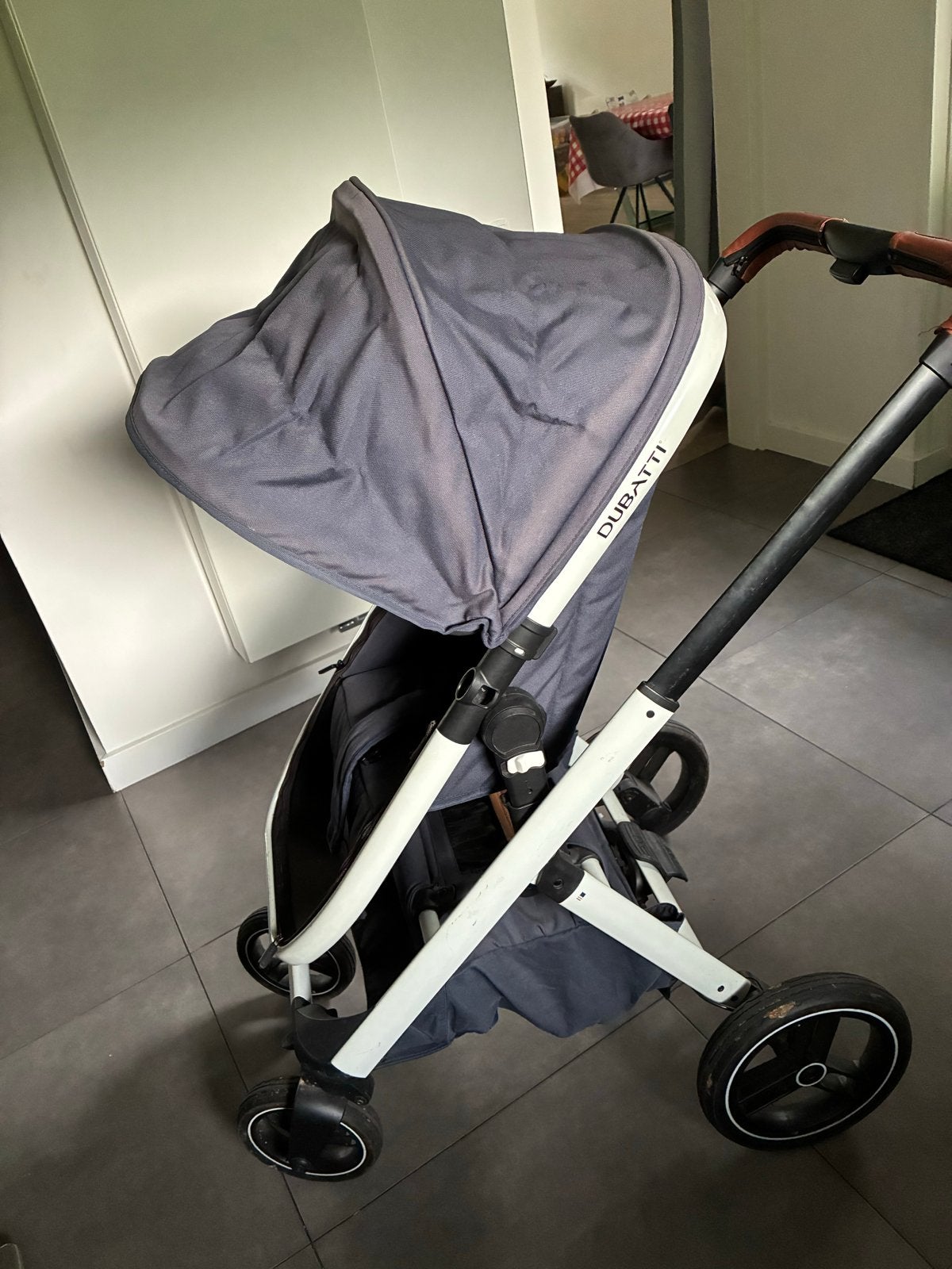 Dubatti One Kinderwagen met Reiswieg - Zo goed als nieuw, Kinderen en Baby's, Kinderwagens en Combinaties, Zo goed als nieuw, Combiwagen