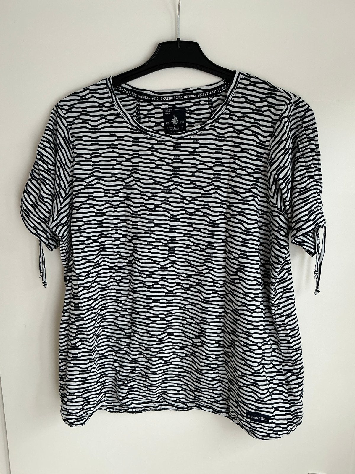 Dames t-shirt S'questo maat 42 blauw/wit, Kleding | Dames, Blauw, Maat 42/44 (L), Ophalen of Verzenden, Korte mouw