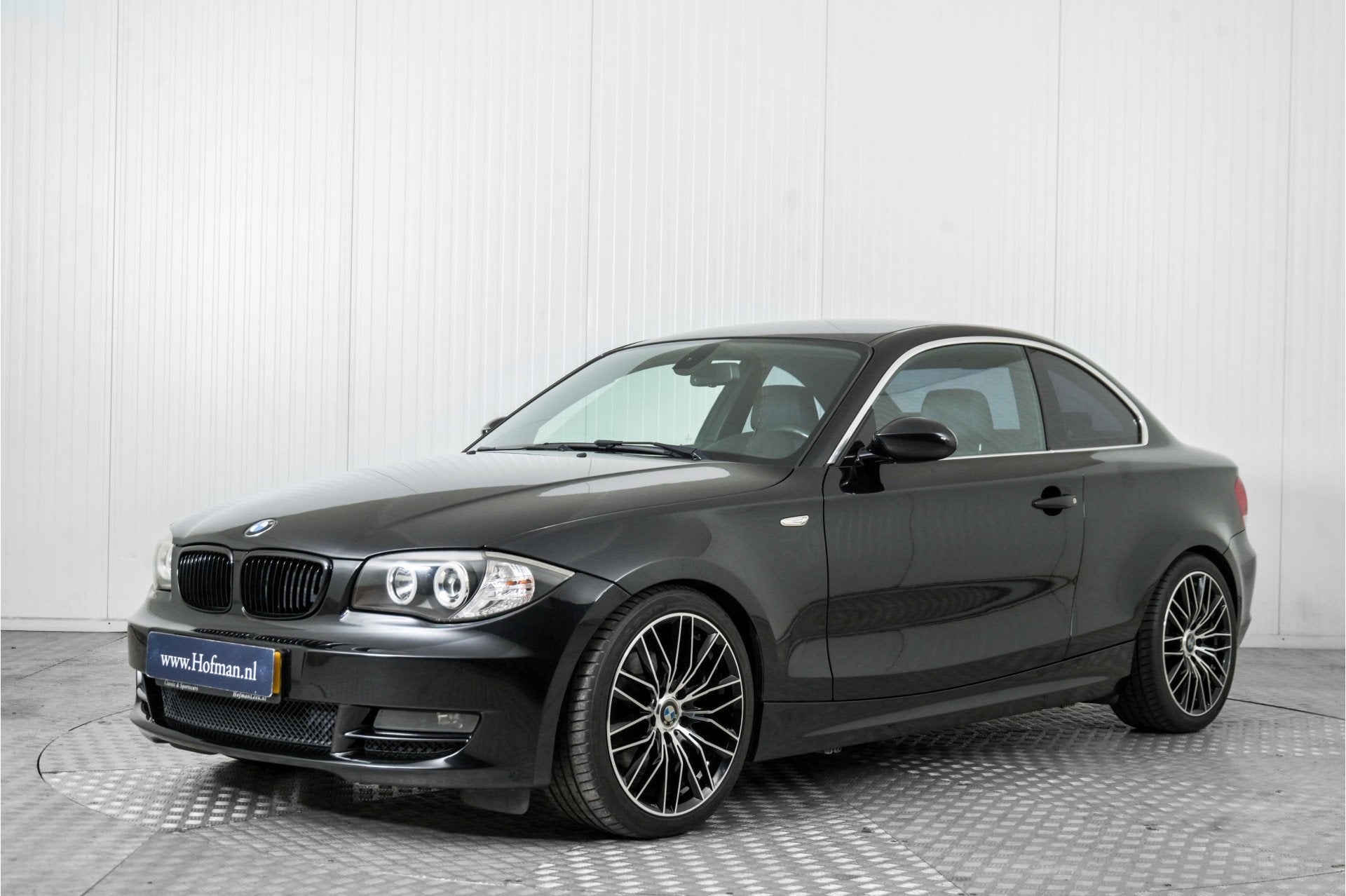 BMW 125i Coupe High Executive Automaat (bj 2008), Auto's, Achterwielaandrijving, Gebruikt, 700 kg, 4 stoelen