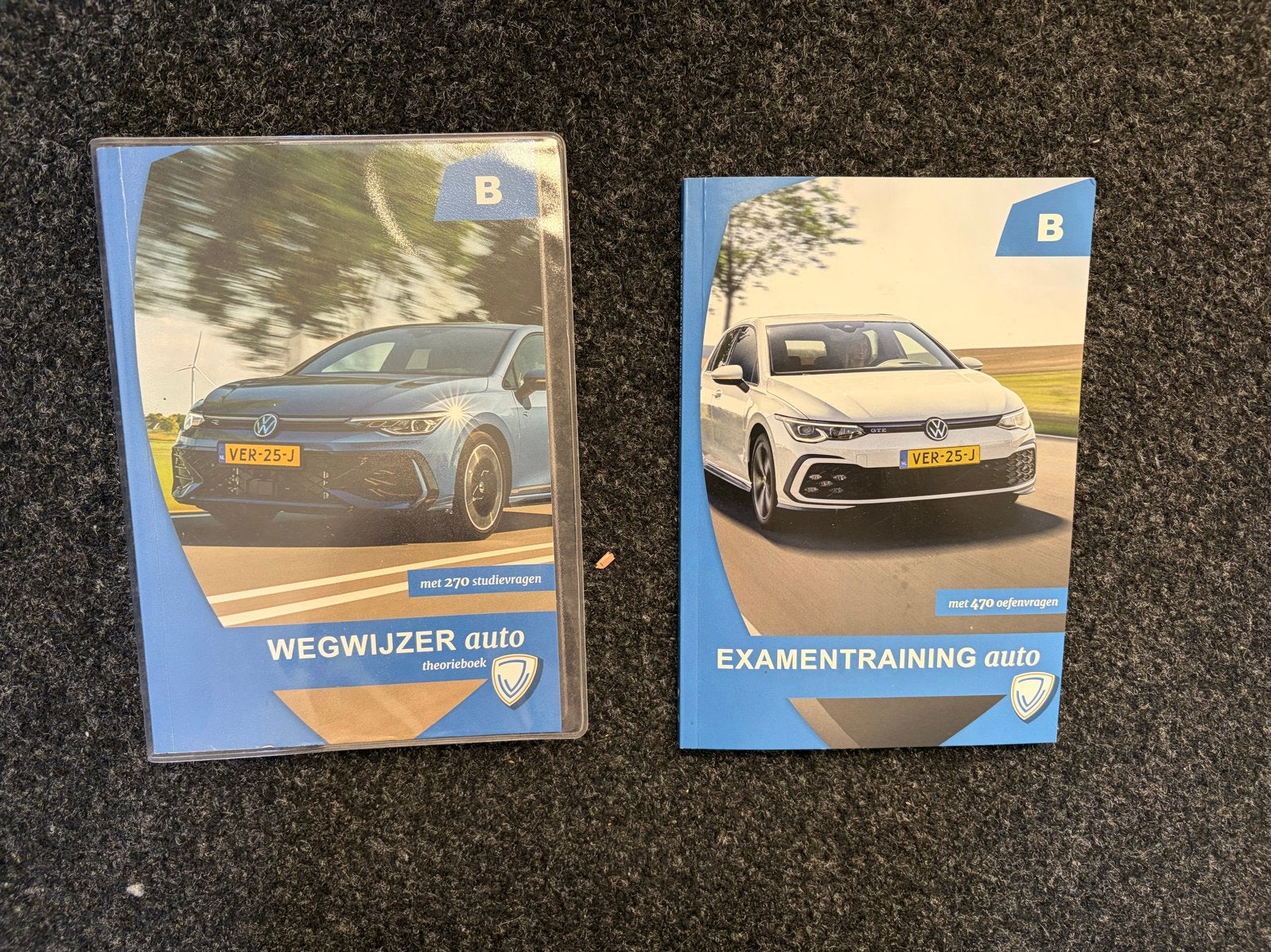 Wegwijzer Auto & Examentraining theorie Auto - Rijbewijs B, Boeken, Ophalen of Verzenden, Zo goed als nieuw, Overige niveaus
