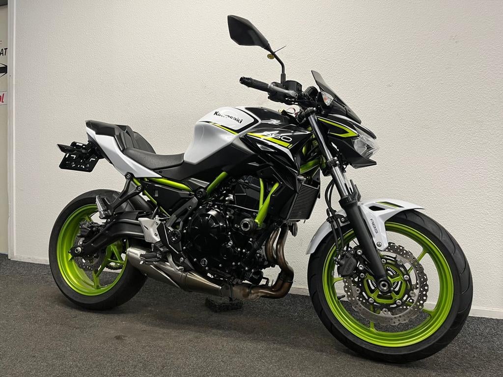 ⭐️⭐ Kawasaki Z 650 Z650 Full Power (bj 2021)⭐️⭐, 2 cilinders, Kawasaki, Motorrijbewijs A, Bedrijf
