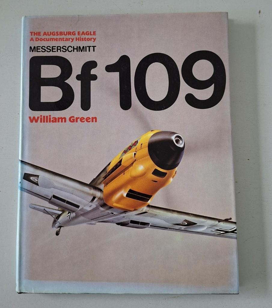 boek Messerschmitt Bf109 The Augsburg Eagle vliegtuig WOII, Ophalen of Verzenden, Tweede Wereldoorlog, Gelezen, Luchtmacht