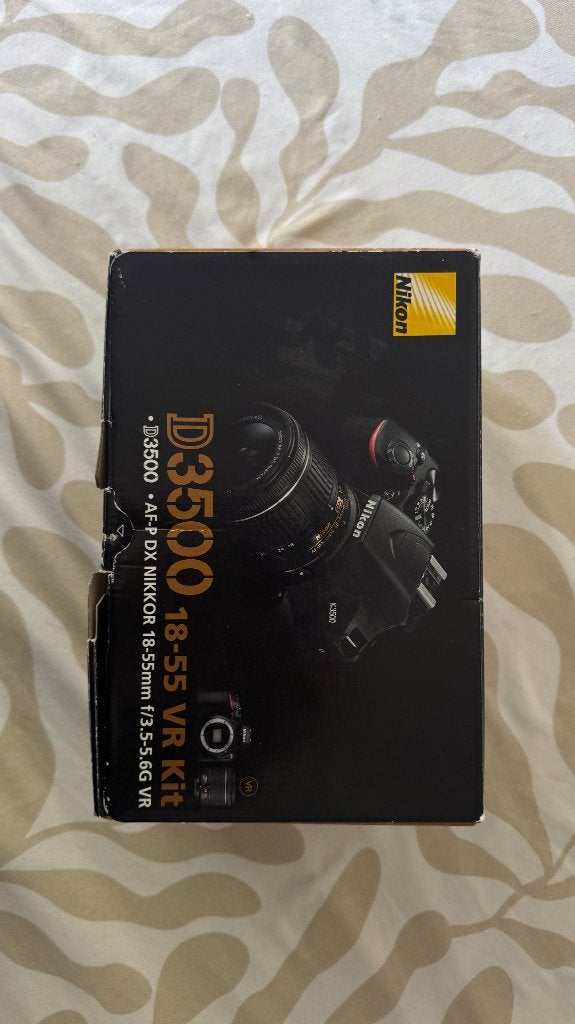 Nikon d3500, Ophalen of Verzenden, Gebruikt, Overige merken