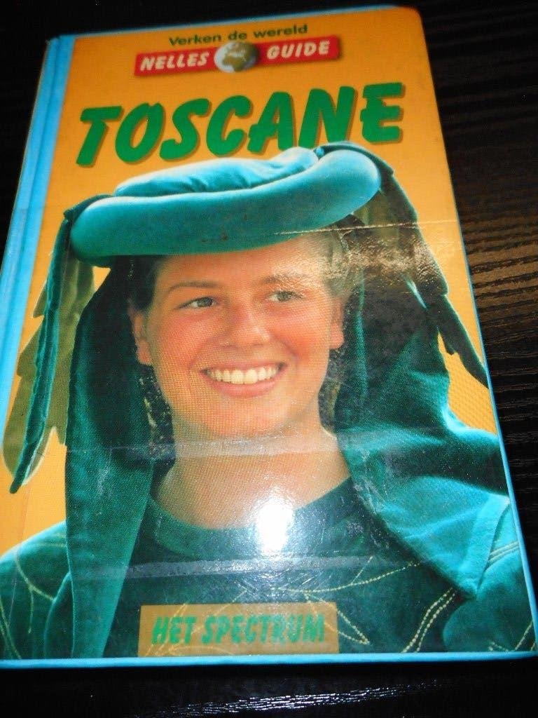 Nelles guide reisgids Toscane, Nelles Gids, Europa, Ophalen of Verzenden, Reisgids of -boek