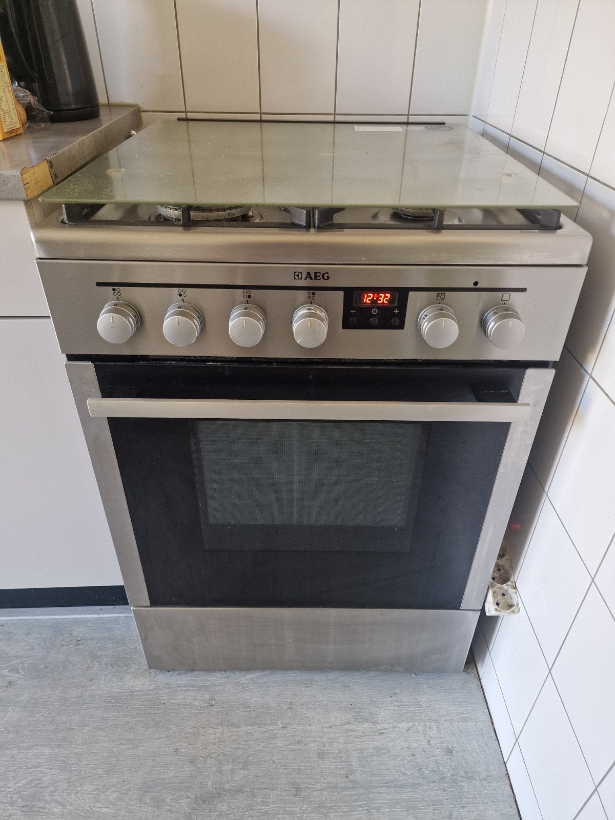 AEG Vrijstaand Gasfornuis met niet werkende oven., Witgoed en Apparatuur, Fornuizen, Ophalen, 60 cm of meer, 4 kookzones, Zo goed als nieuw