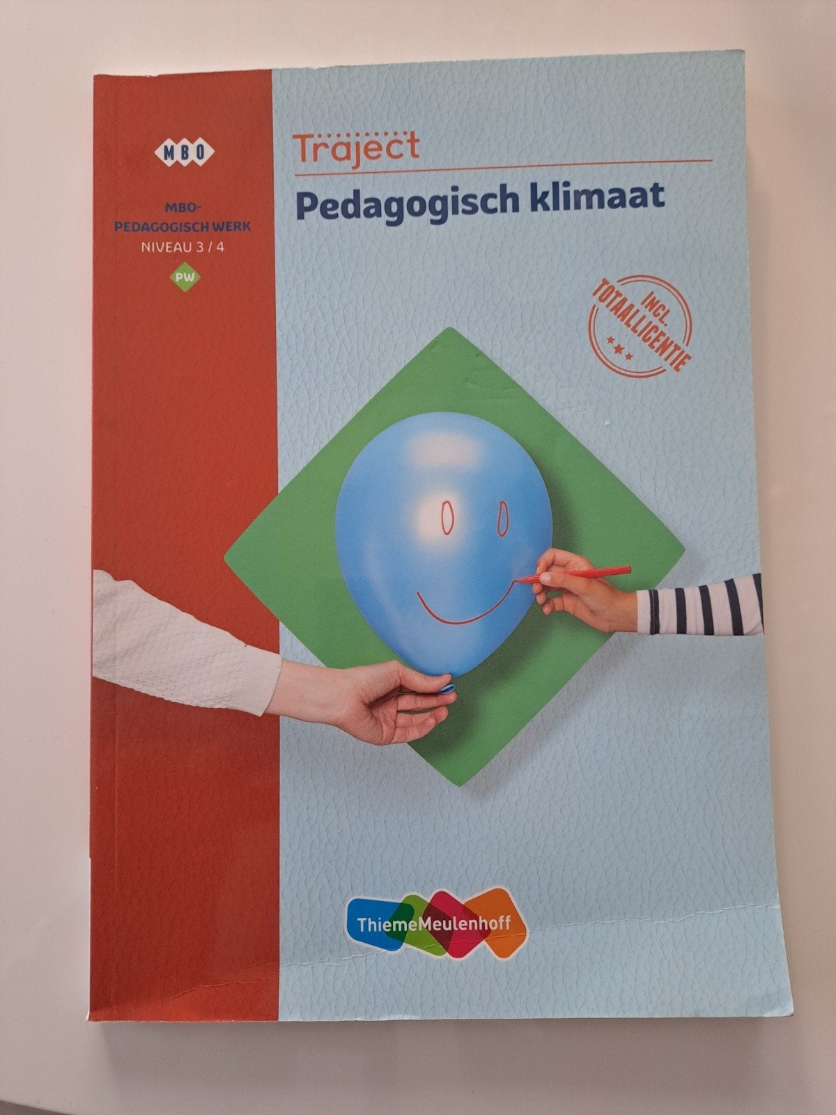 Pedagogisch klimaat leerboek MBO niveau 3/4, Ophalen of Verzenden, Alpha, Zo goed als nieuw, MBO