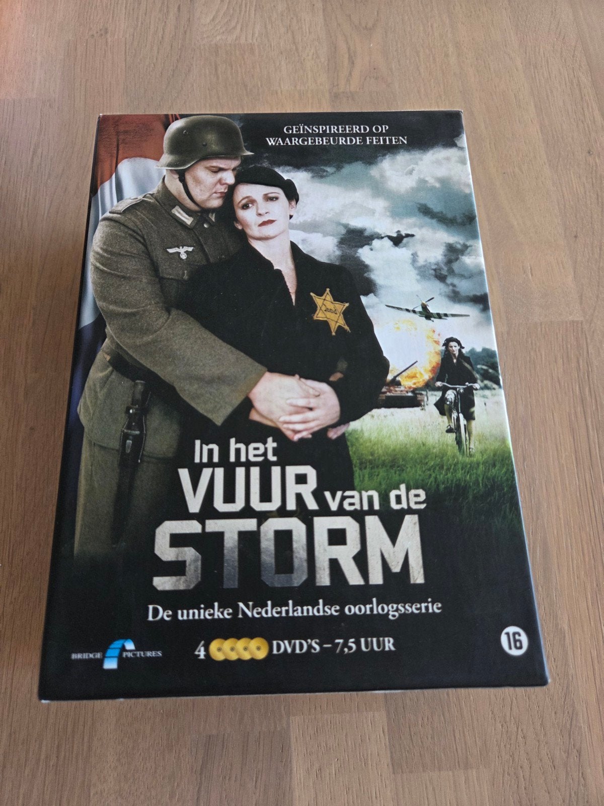 In het Vuur van de Storm, Vanaf 16 jaar, Nederlands, Inclusief doosje, Zo goed als nieuw