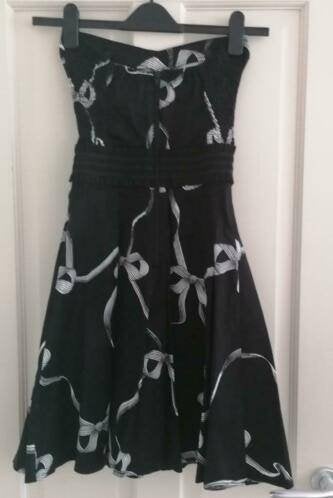 Dept strapless zwart lief jurkje met witte strikken XS 34943