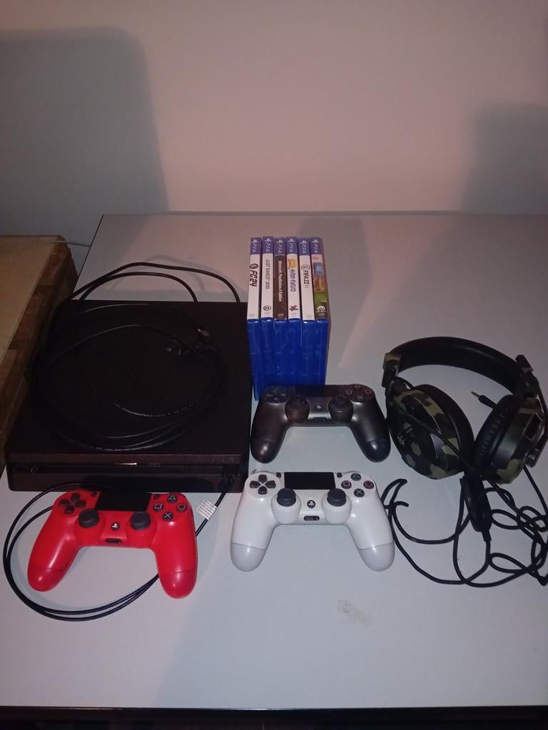 PlayStation 4, met games en controllers, Ophalen