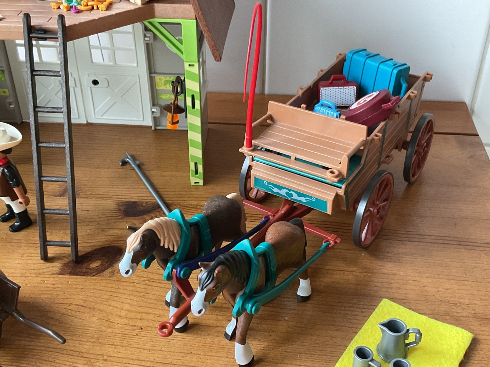 Foto 9 van PLAYMOBIL UITGEBREIDE SPIRIT SCHUUR 🐎 🐎 SUPERSET !!