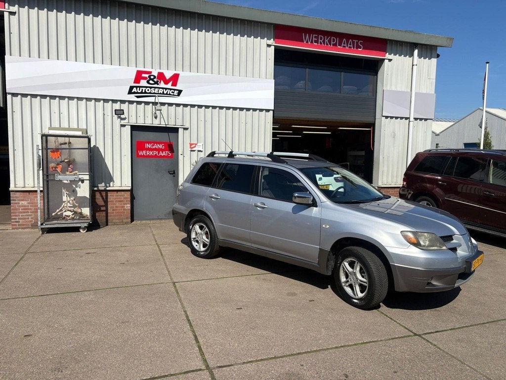 Mitsubishi Outlander 2.4 Sport 4WD Clima, pdc achter, trekha, Auto's, Mitsubishi, Stof, 4 cilinders, 160 pk, Bedrijf