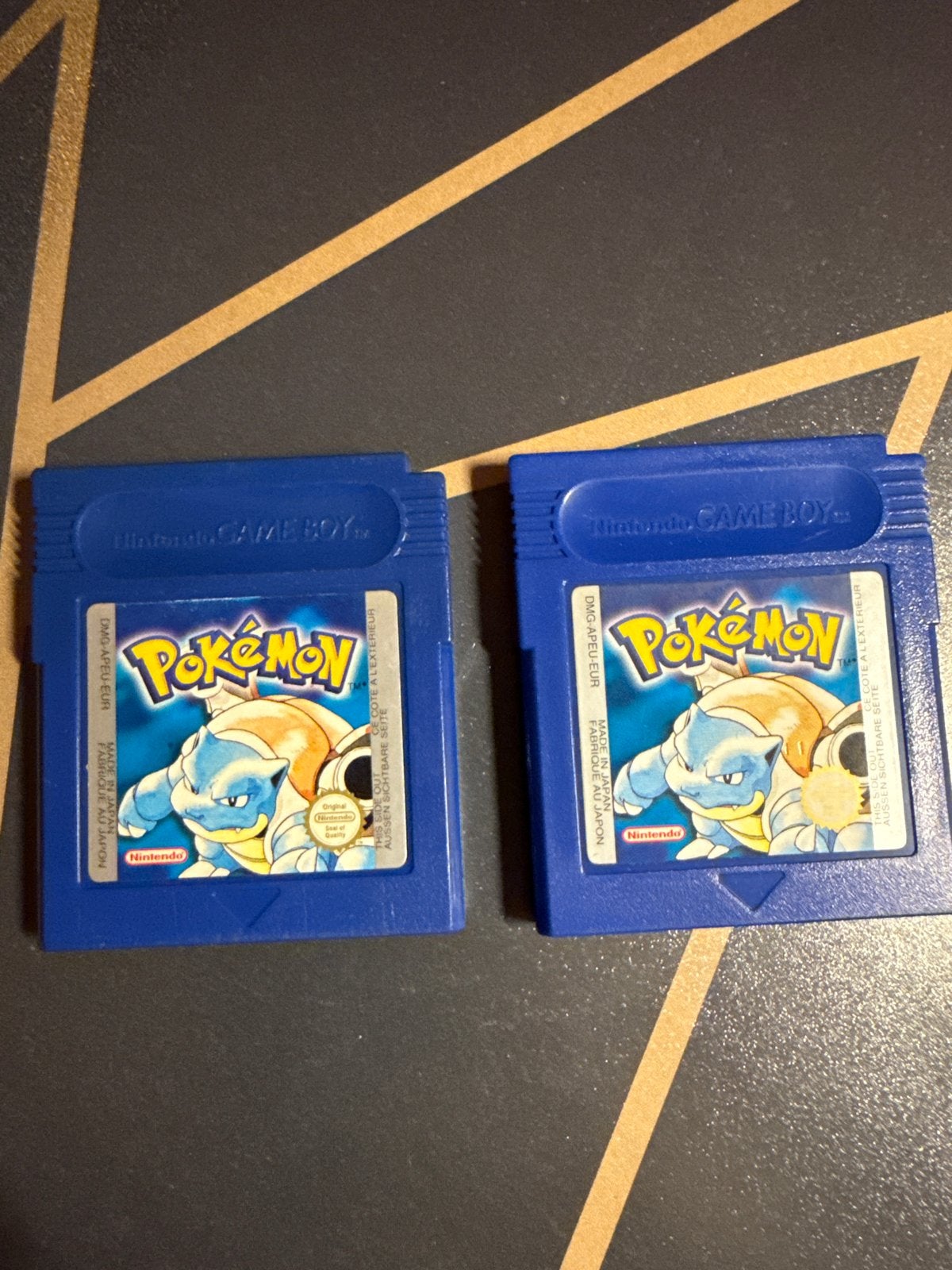 2x Pokémon Game Boy Spellen - Blauwe Editie, Spelcomputers en Games, Gebruikt, 1 speler, Ophalen of Verzenden, Role Playing Game (Rpg)