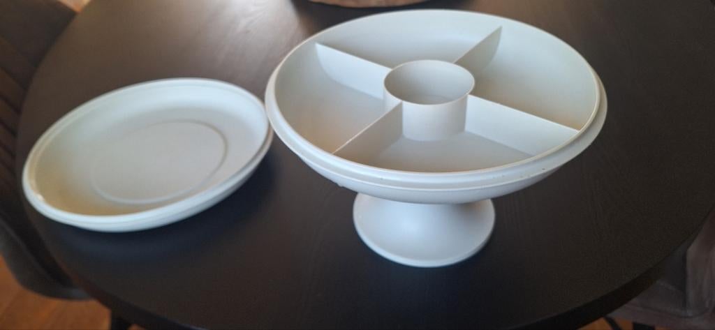 tupperware serveerschaal, Ophalen