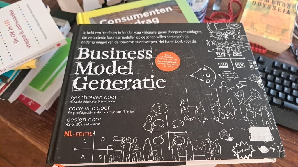 business model generatie, Alexander Osterwalder; Yves Pigneur, Zo goed als nieuw, Beta, HBO
