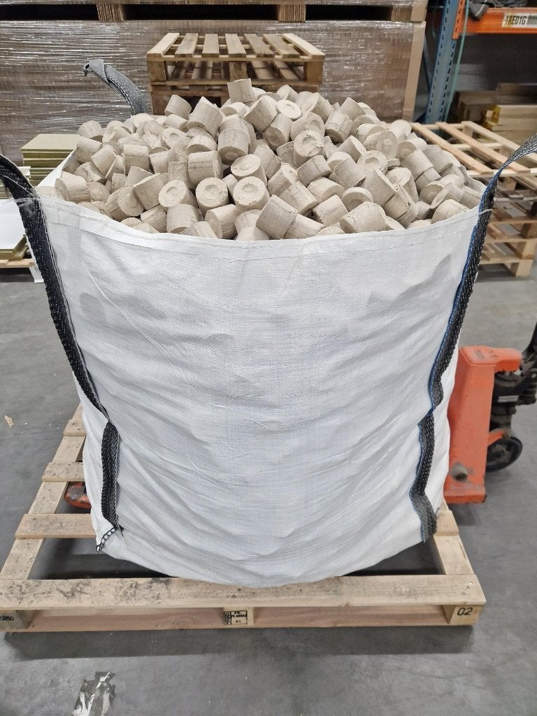 hout briketten, 3 tot 6 m³, Ophalen, Overige houtsoorten, Blokken