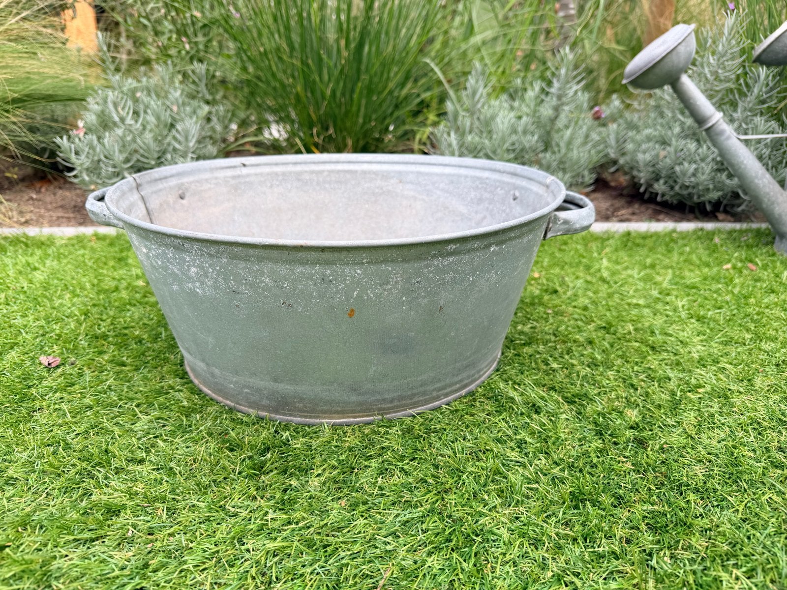 Zinken plantenbak - Robuust en stijlvol 39 x 15, Gebruikt, Minder dan 30 cm, Minder dan 60 cm, Rond