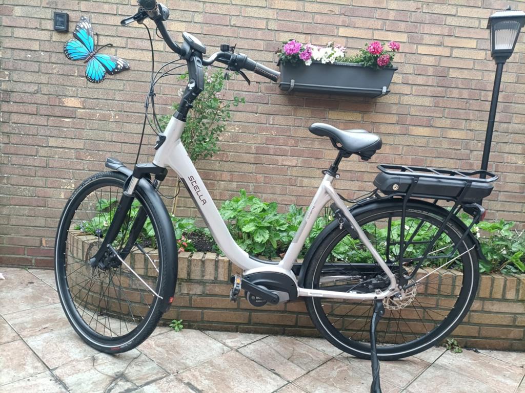 Stella Livorno elektrische fiets - Zo goed als nieuw, Zo goed als nieuw, 51 tot 55 cm, 50 km per accu of meer, Ophalen