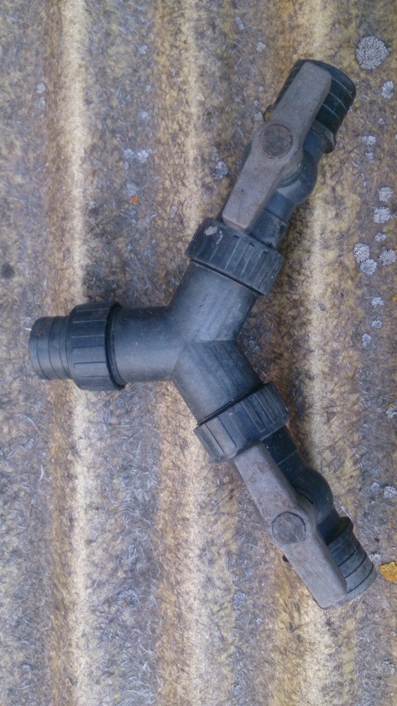 Slangverbinder Y-stuk + 2 kogelkranen | 3 x 38mm, Tuin en Terras, Ophalen of Verzenden, Gebruikt, Overige typen