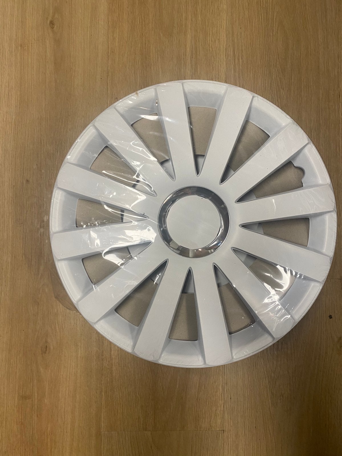Wieldoppen 15 inch, 2 stuks (Caravan), Ophalen, Nieuw