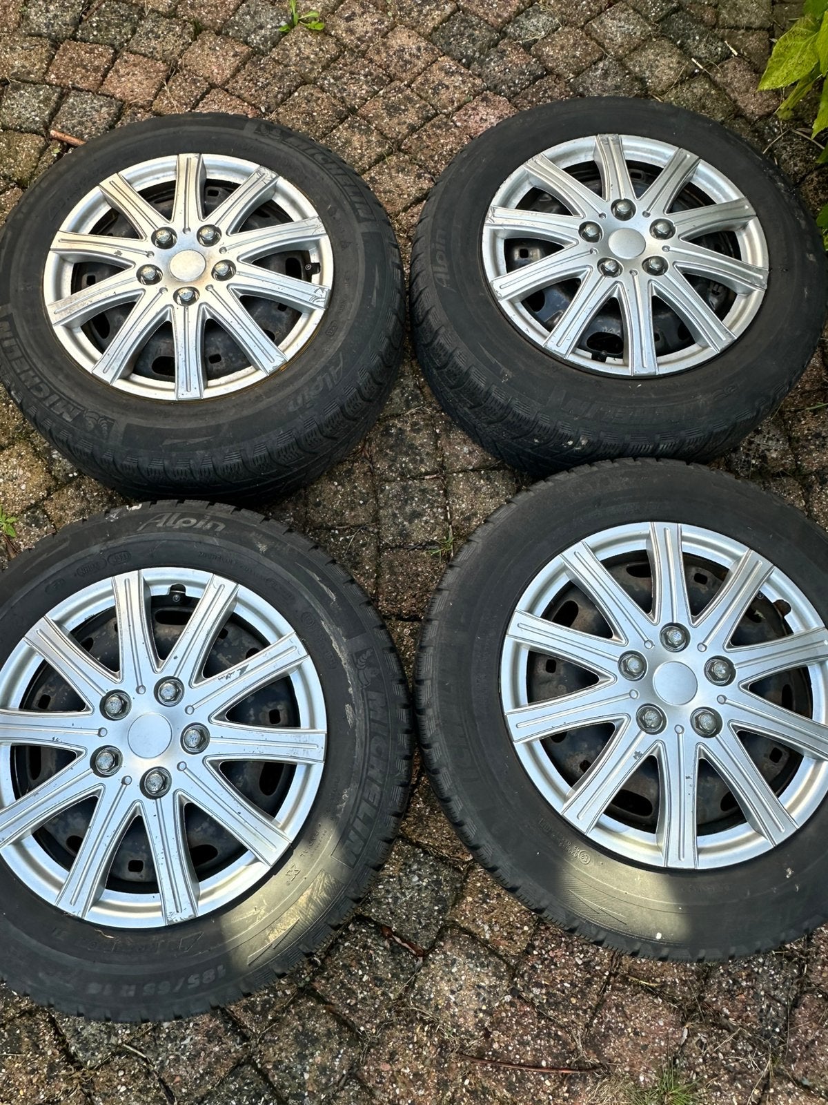 Vw Polo Winterset  Michelin 185/65 R14, Auto-onderdelen, Ophalen, 14 inch, Banden en Velgen, 185 mm