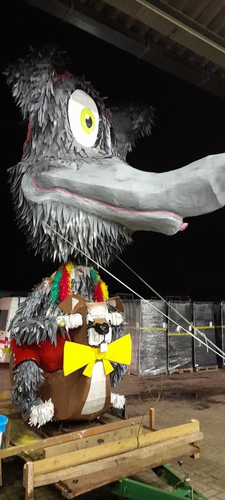 carnavalswagen pop wolf, Hobby en Vrije tijd, Ophalen
