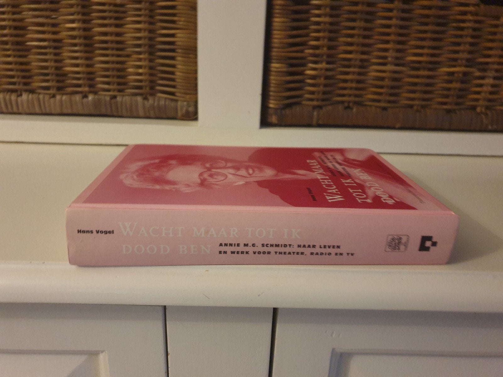Hans Vogel - Wacht maar tot ik dood ben, Boeken, Ophalen of Verzenden, Gelezen