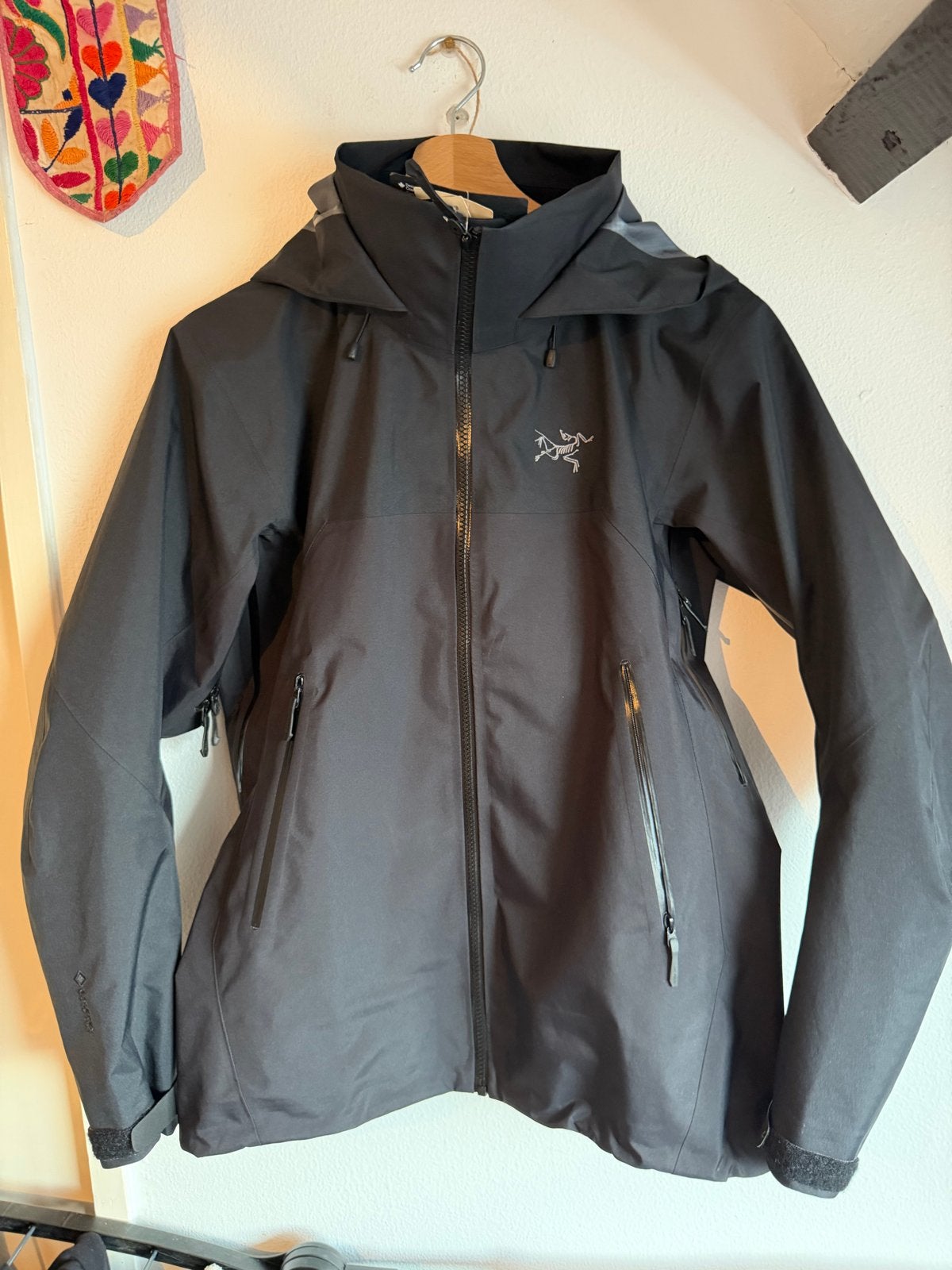 Arc'teryx Beta AR Hardshell Dames jas in Black maat S, Ophalen, Nieuw, Maat 36 (S), Zwart