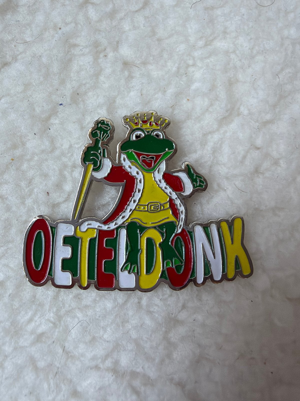 Oeteldonk kikker prins carnaval embleem speldje, Verzamelen, Ophalen of Verzenden, Nieuw, Overige onderwerpen, Speldje of Pin