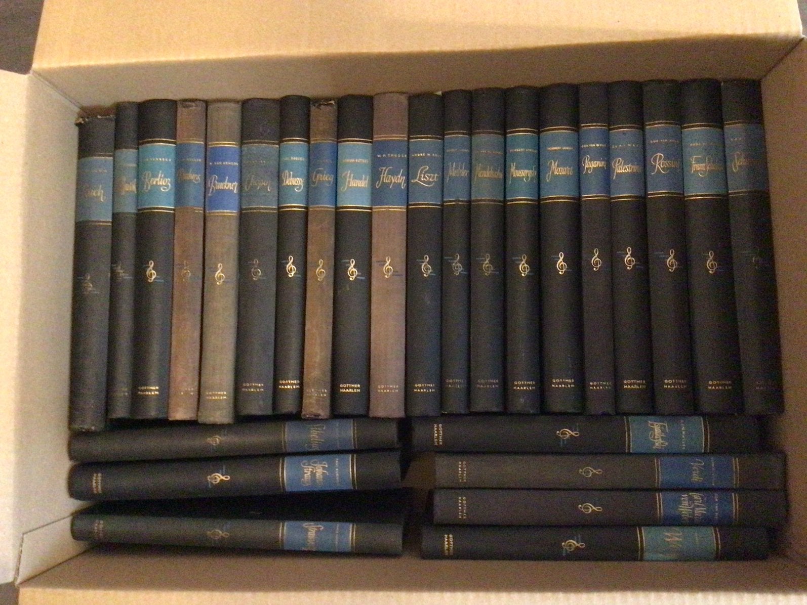Biografieën van 28 componisten, Boeken, Ophalen of Verzenden, Zo goed als nieuw, Overige onderwerpen