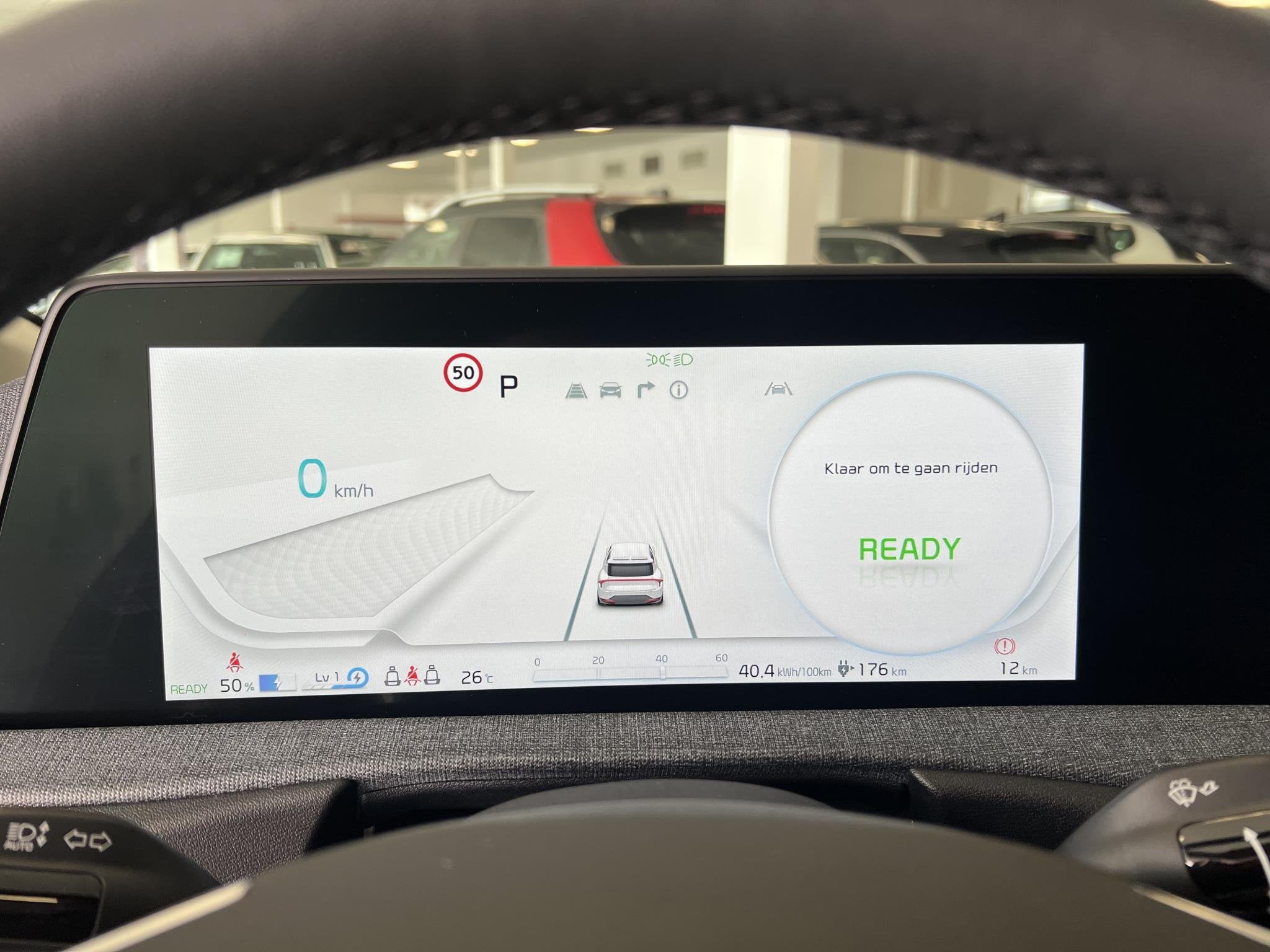 Kia EV6 Air 58 kWh Gloednieuw, met gratis onderhoud tot 4 ja, Auto's, Automaat, Achterwielaandrijving, Gebruikt, Leder en Stof