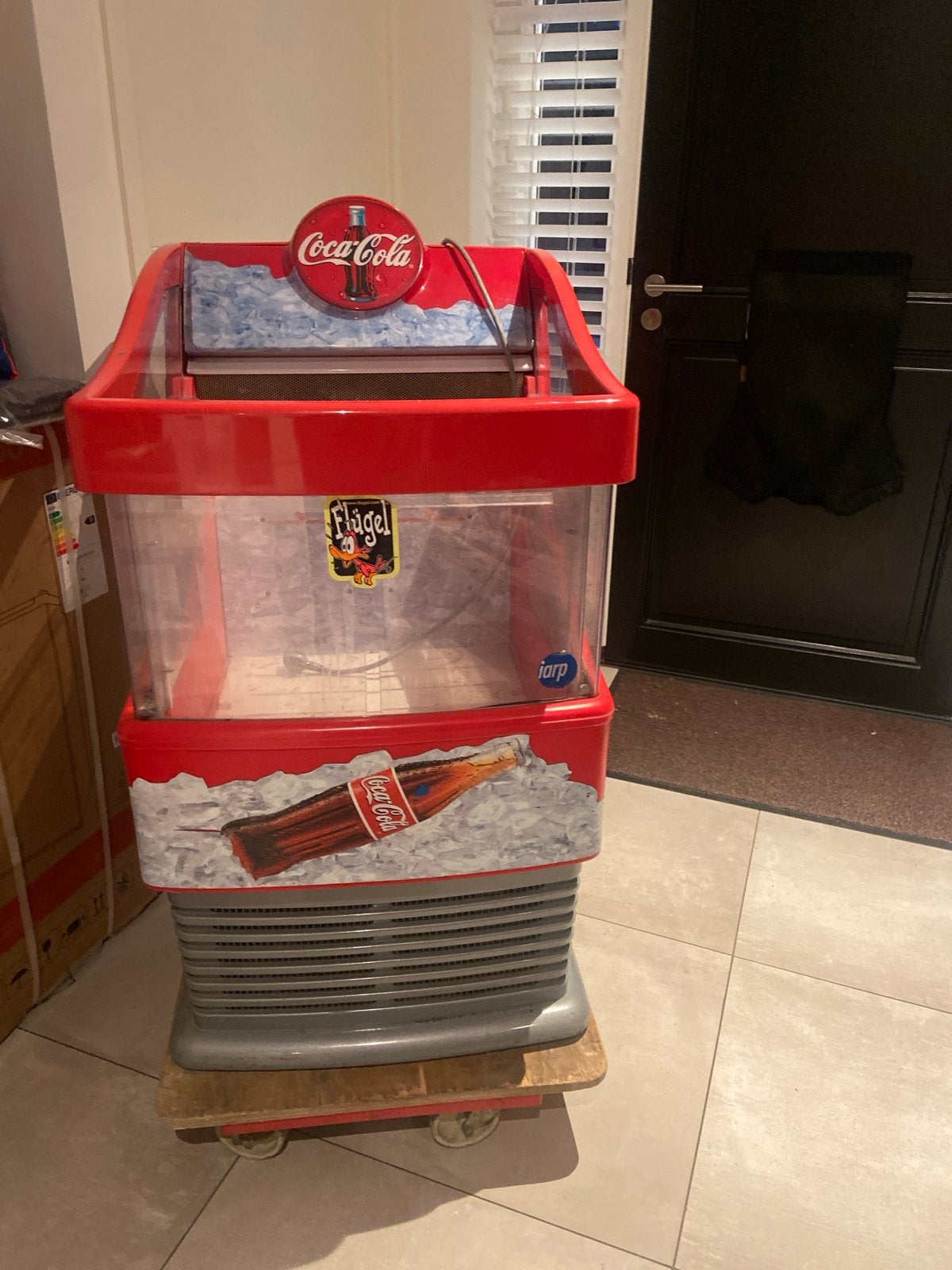 Coca-Cola koelkast/koelvitrine - werkt niet., Witgoed en Apparatuur, 85 tot 120 cm, 100 tot 150 liter, Ophalen of Verzenden, 45 tot 60 cm