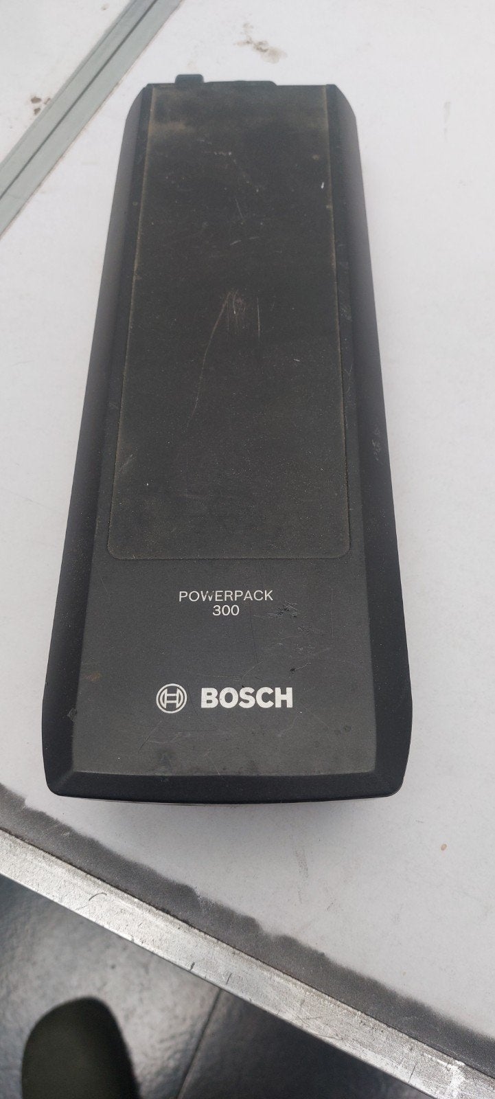 Bosch PowerPack 300 Li-ion E-bike Accu met Lader, Zo goed als nieuw