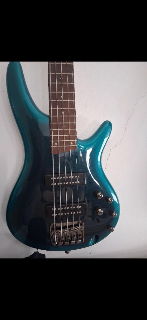 Basgitaar, Ophalen, Zo goed als nieuw, Elektrisch, 5-snarig